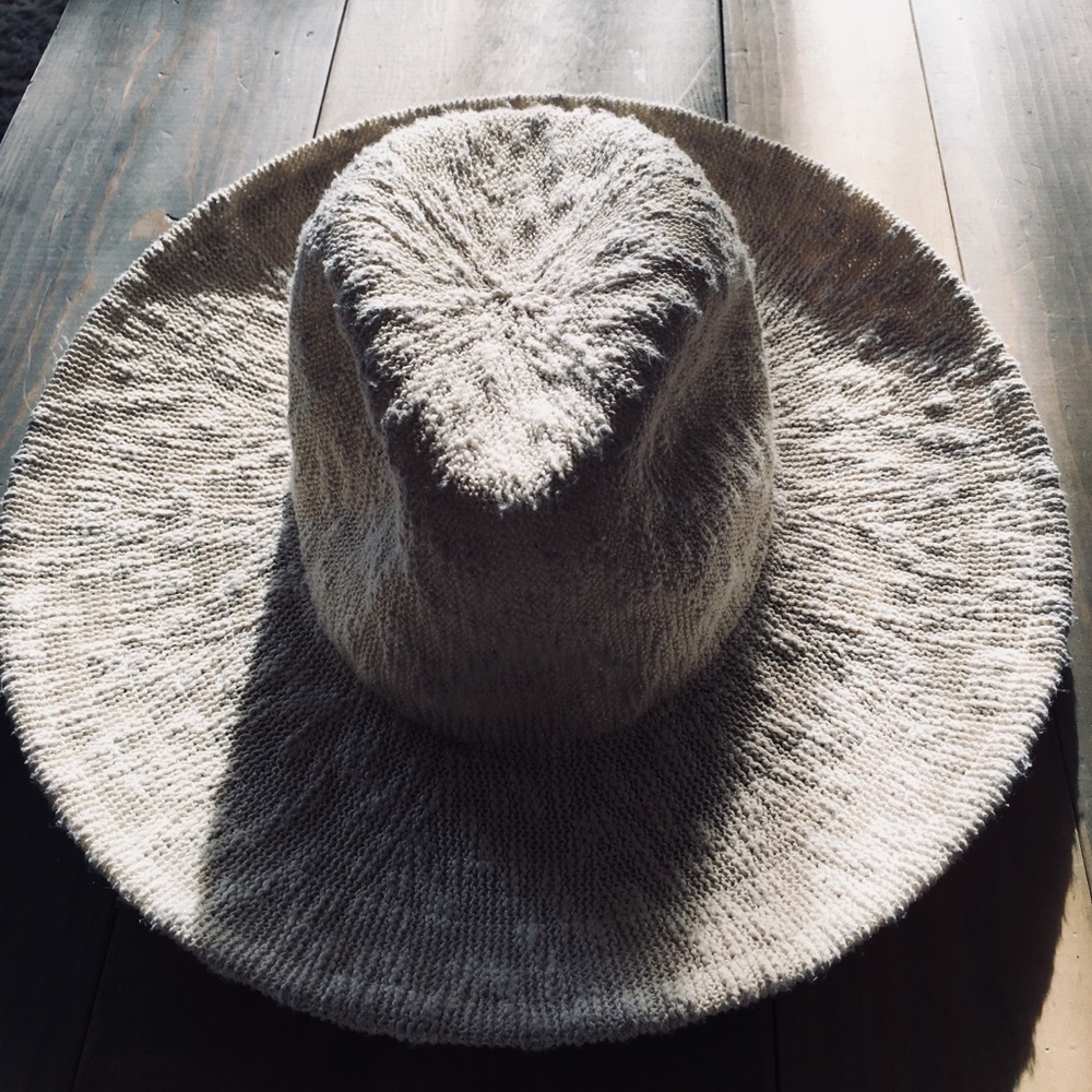 Urban outfitters sun hat